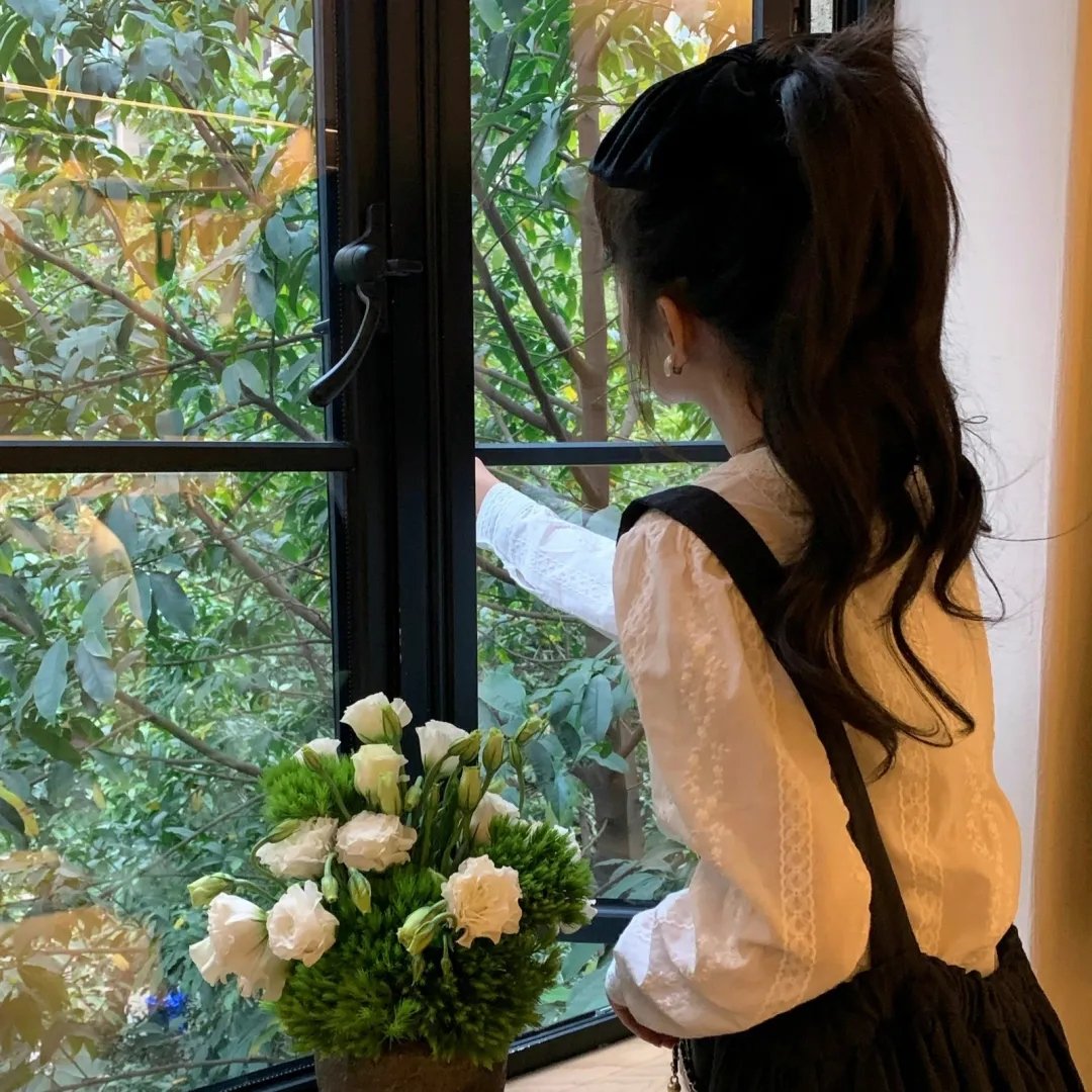 山上的松树